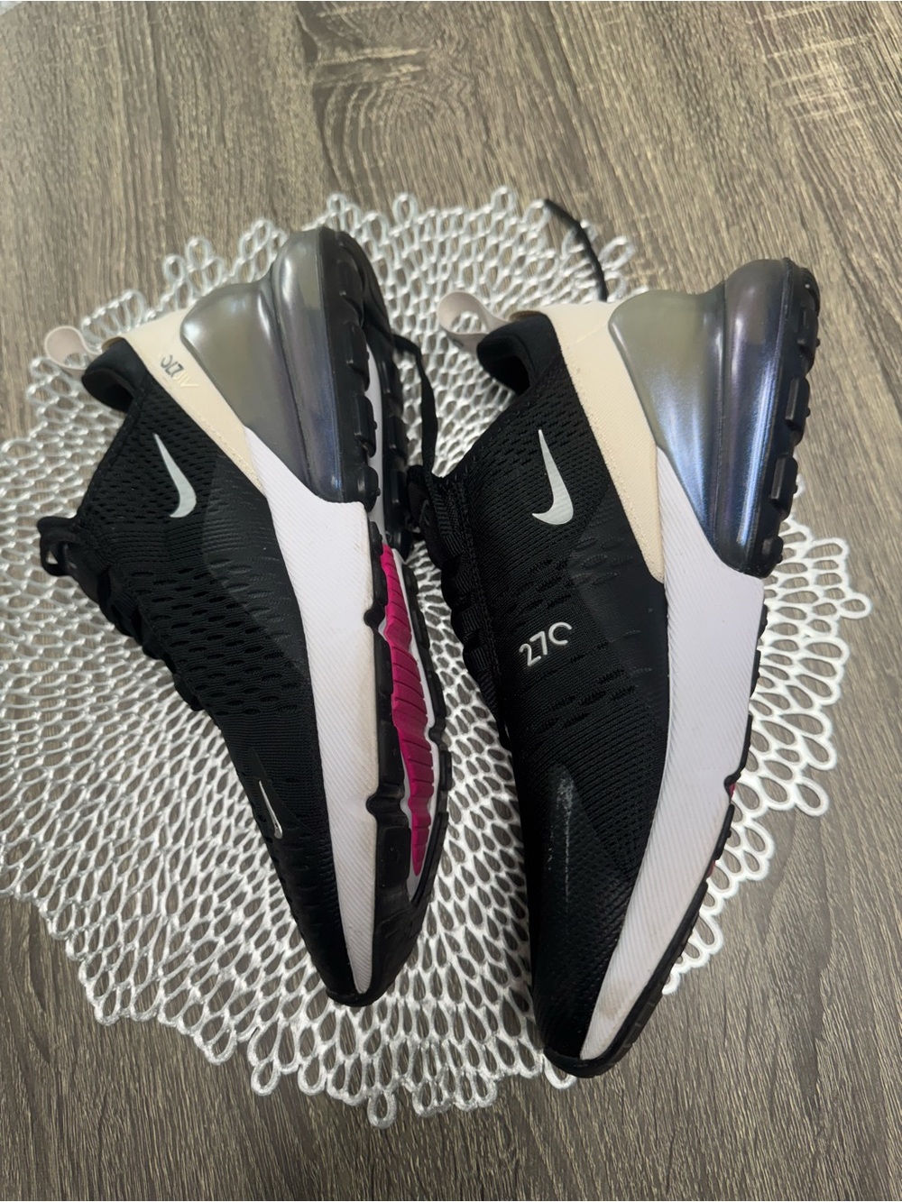 Women’s sz 9 Nike air max 270 new without box. - Picture 7 of 8